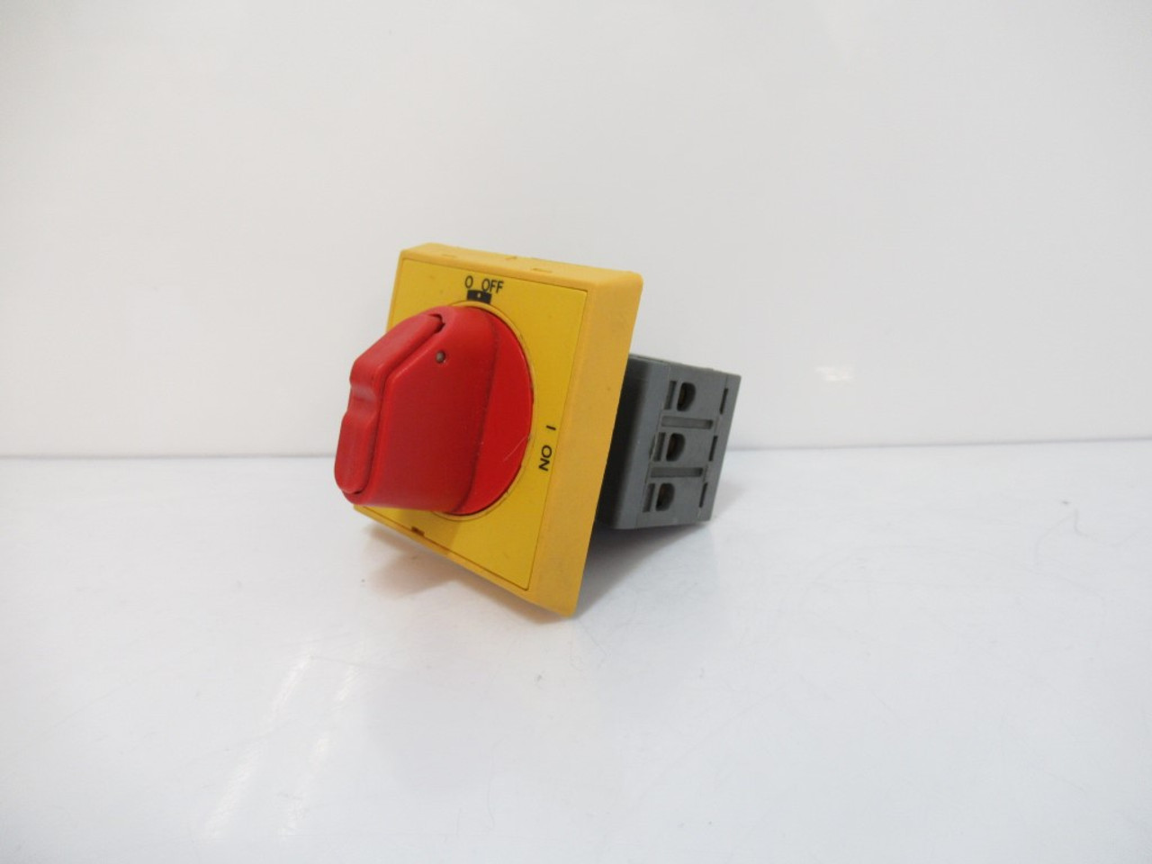 ABB様　オーダー受付 ZX Portfolio |Medium Voltage Product - Gas-insulated